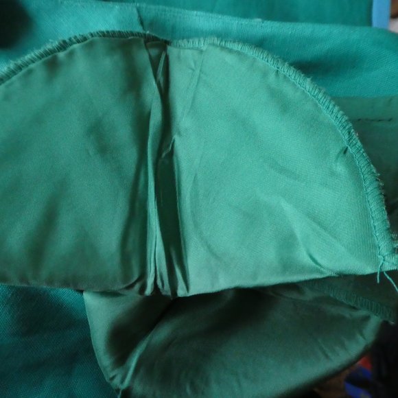 SOLD Shift Dress Minimalist Square Neck Green Midi Lined Back Zipper - Picture 7 of 7